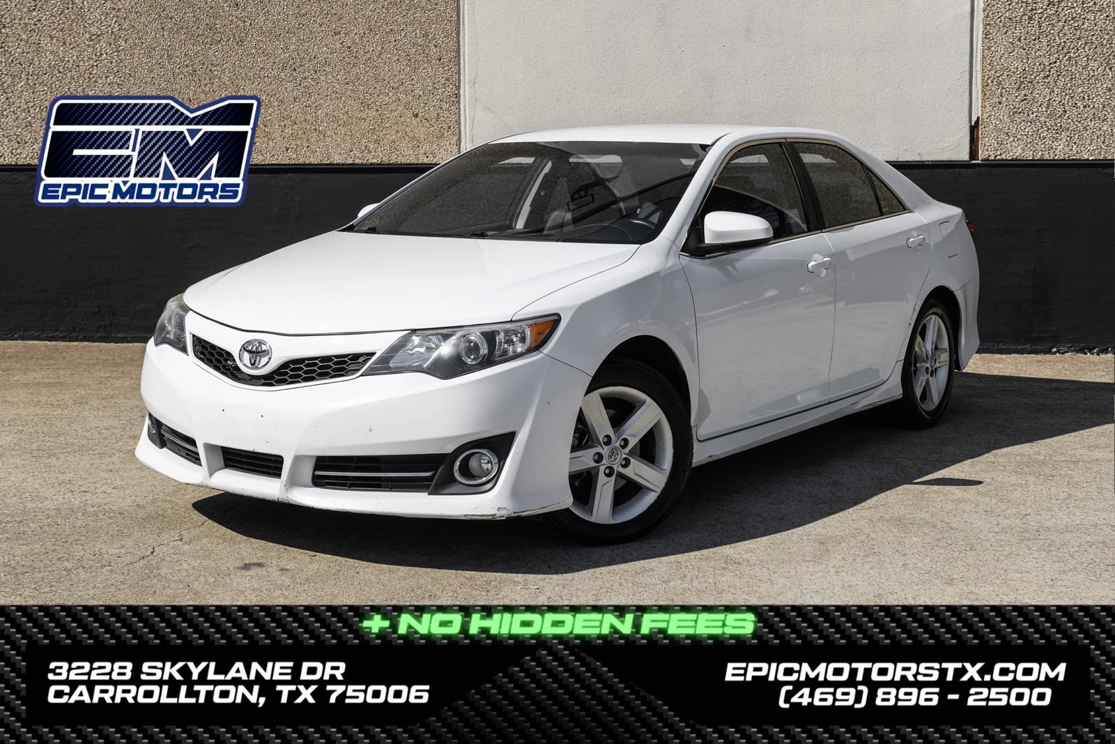 Used 2014 Toyota Camry SE FWD image 1
