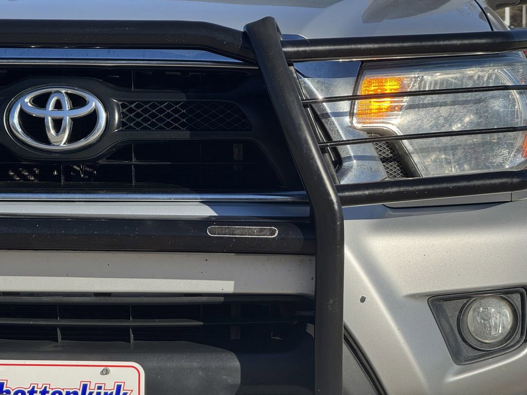 Used 2013 Toyota Tacoma PreRunner w/ SR5 Pkg image 8