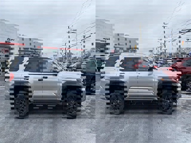 New 2025 Toyota 4Runner SR5 image 2