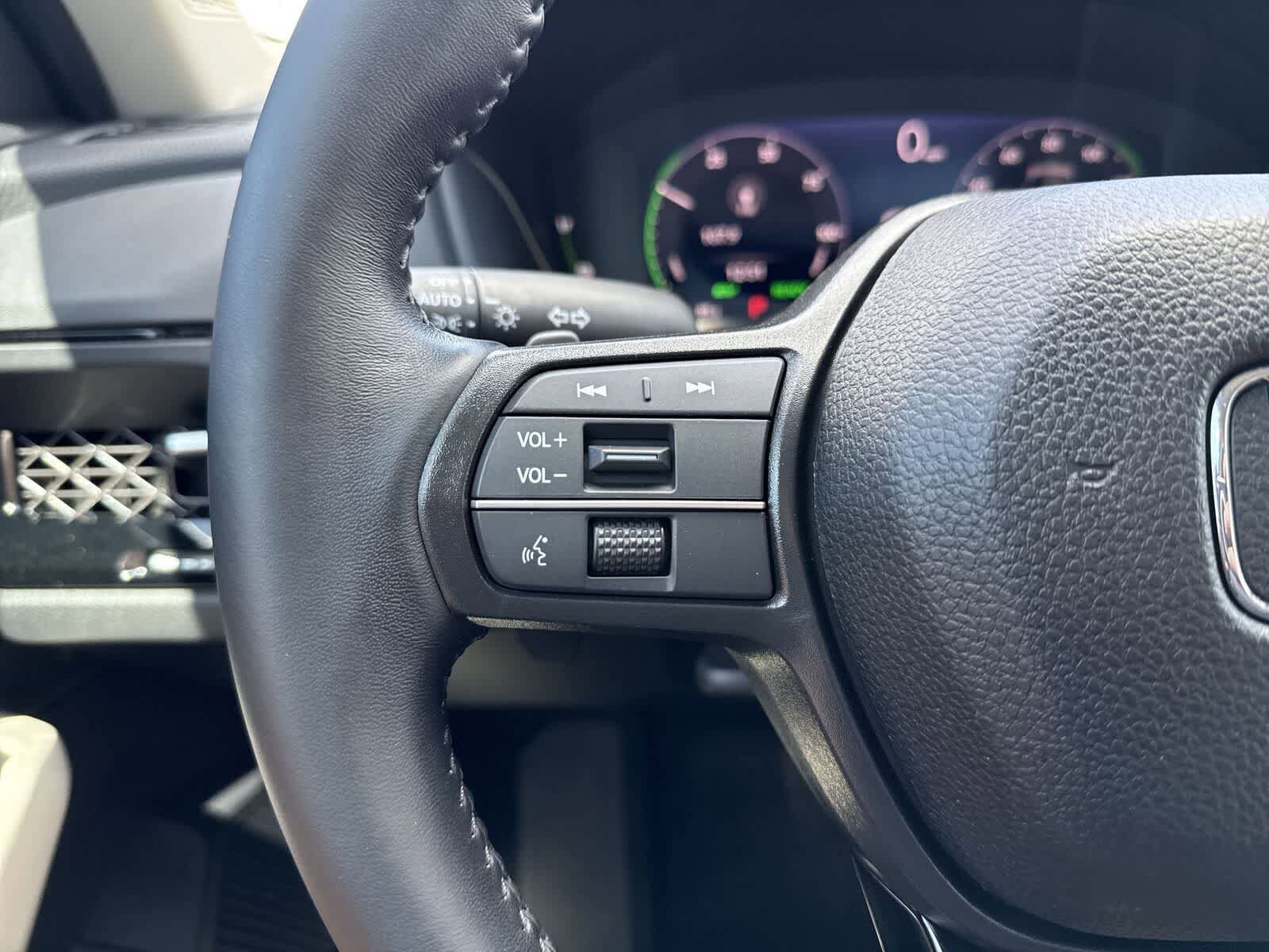 Used 2024 Honda Accord EX-L image 28