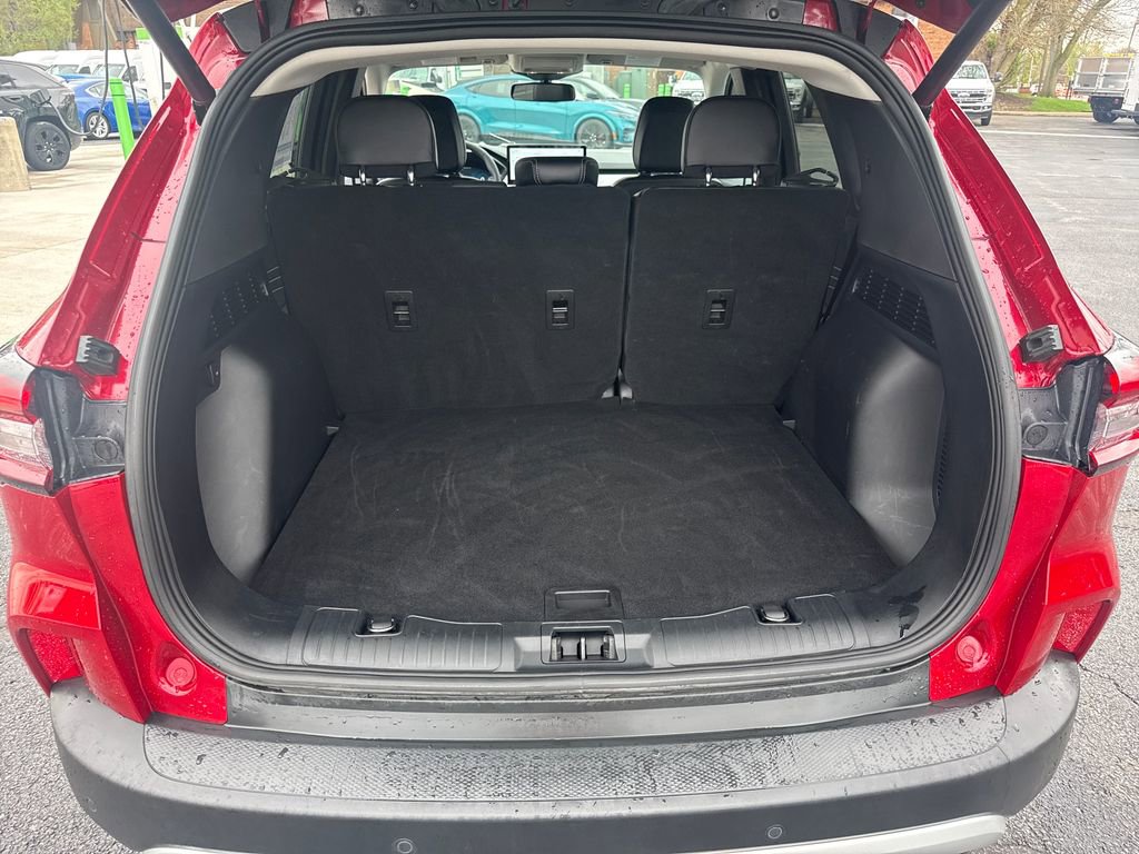 Used 2023 Ford Escape Platinum FWD image 13