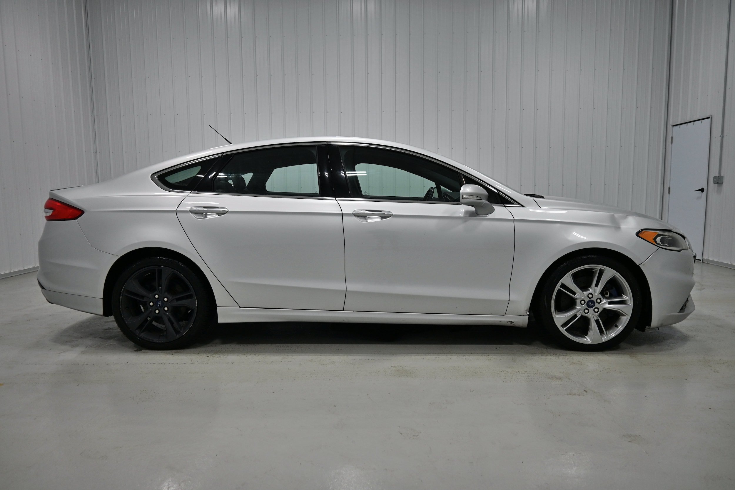 Used 2017 Ford Fusion Sport w/ Equipment Group 401A AWD/4WD image 34