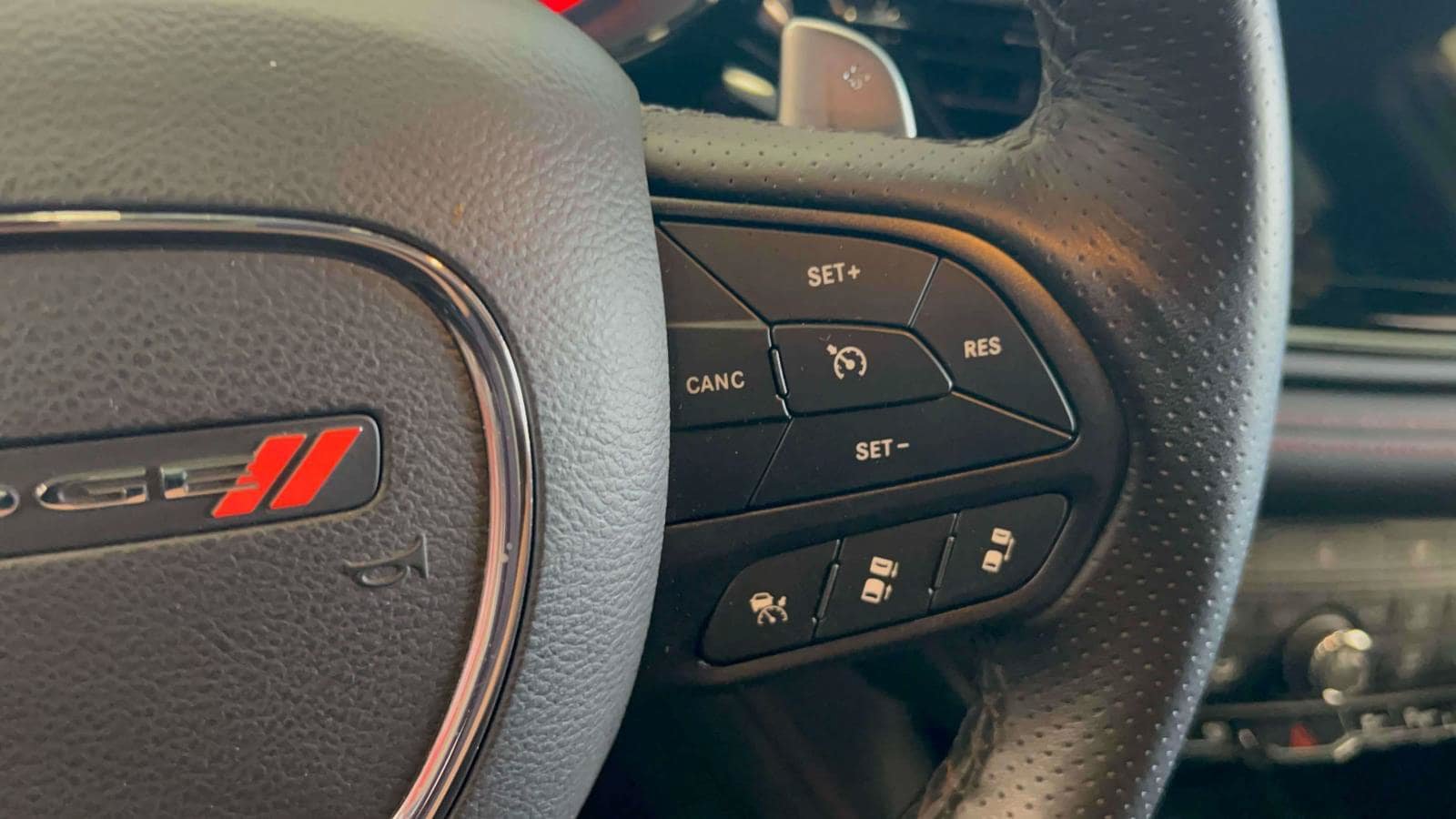 Used 2025 Dodge Durango GT AWD/4WD image 24