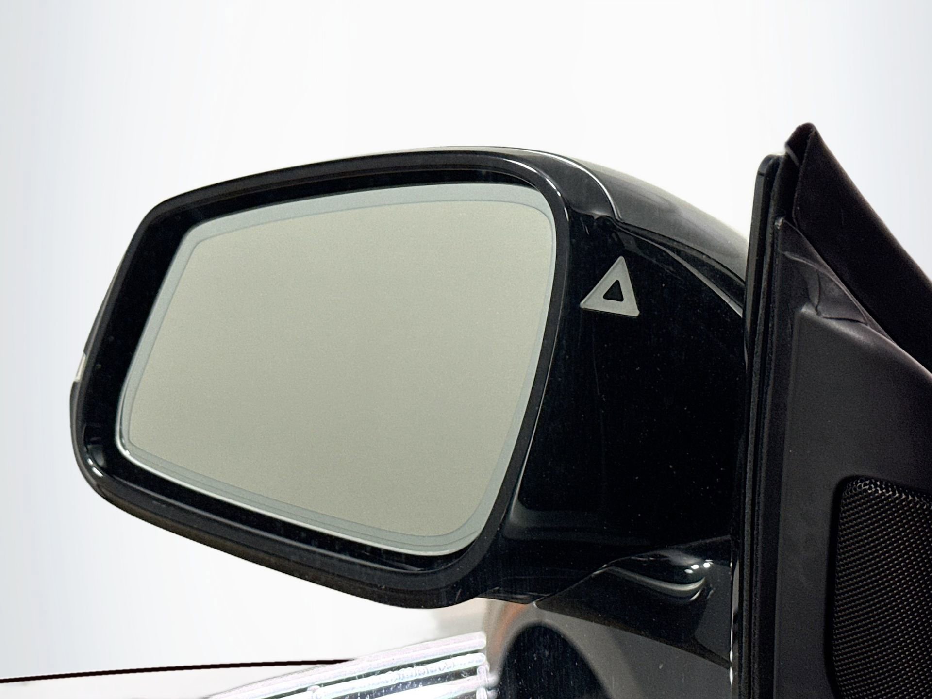 Used 2018 BMW 330i Gran Turismo xDrive w/ Premium Package image 22