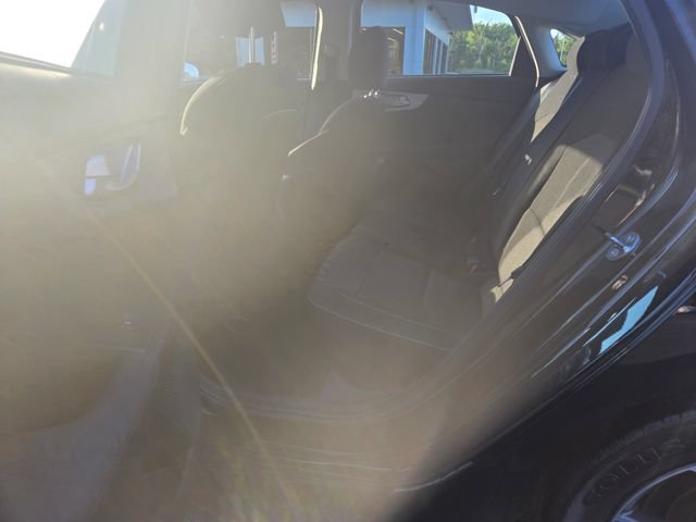 Used 2024 Kia Forte LXS w/ LXS Technology Package FWD image 18