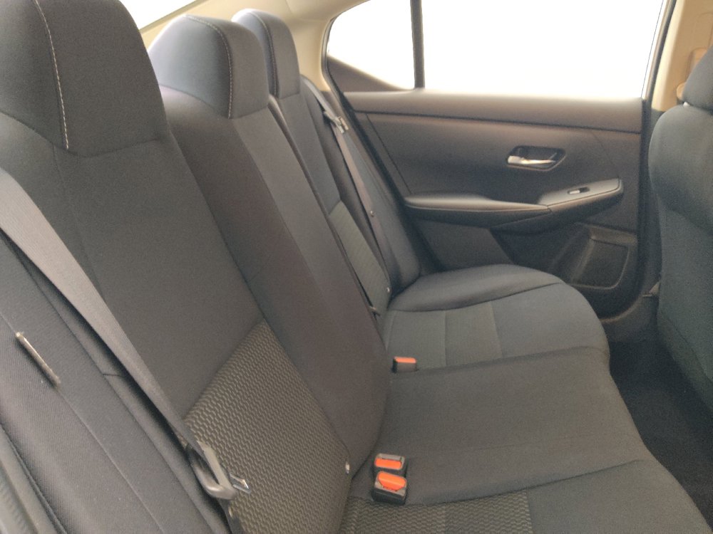 Used 2020 Nissan Sentra S FWD image 19