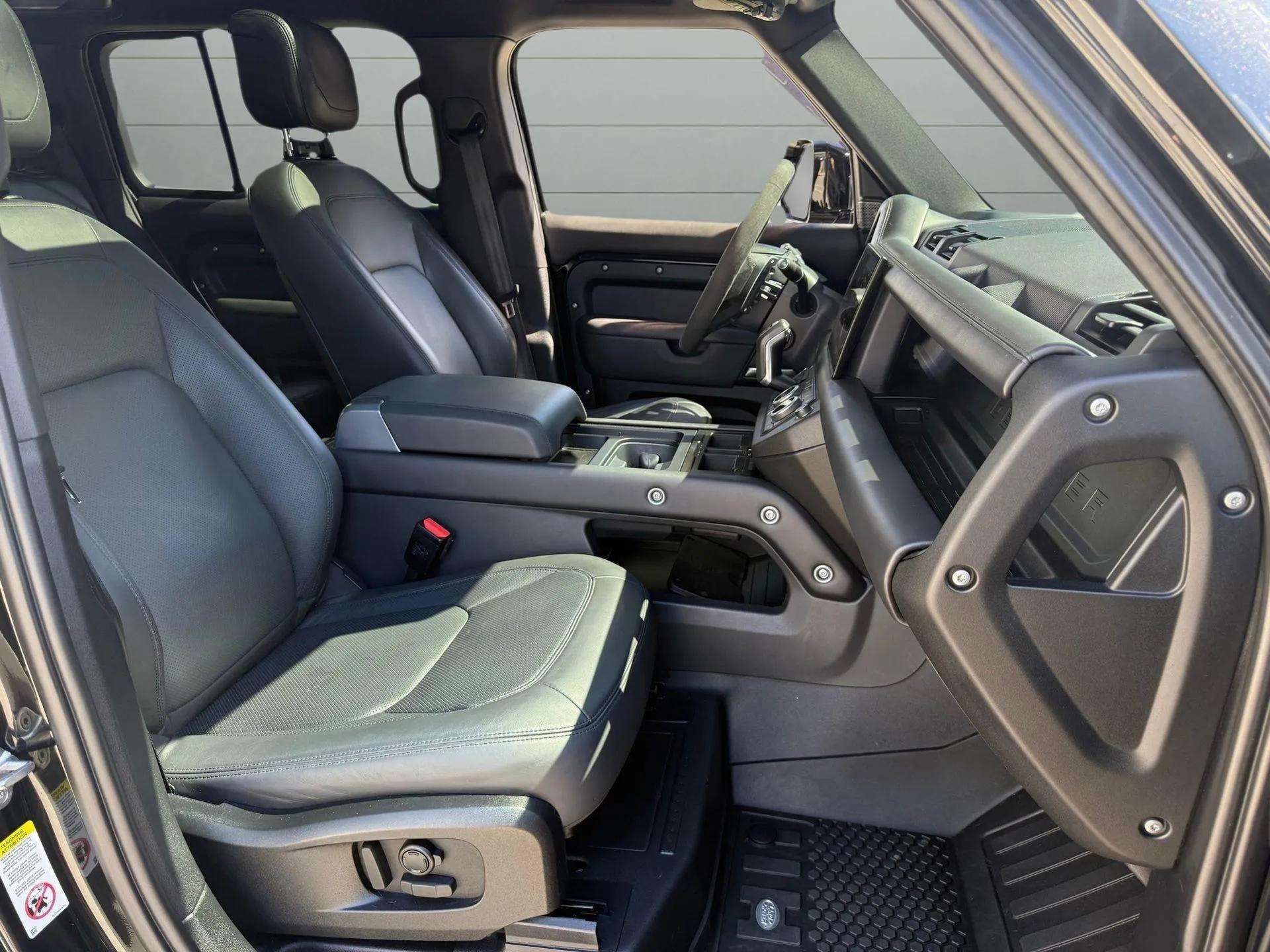 Used 2023 Land Rover Defender 110 Carpathian Edition image 33