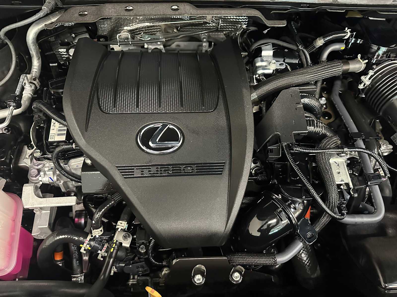 Used 2024 Lexus RX 500h F Sport w/ Convenience Package AWD/4WD image 9