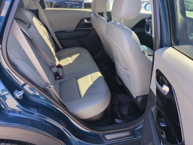 Used 2020 Kia Niro EX Premium FWD image 21