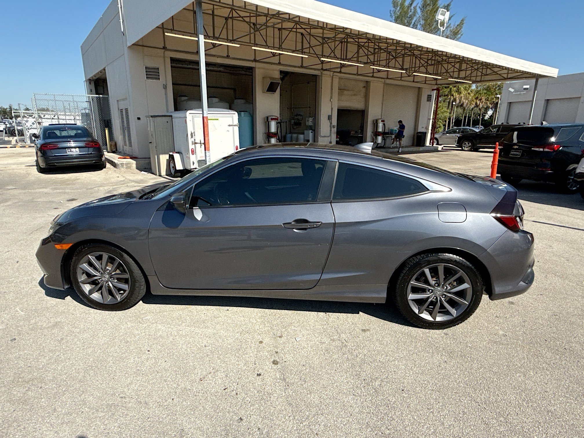 Used 2020 Honda Civic EX image 4