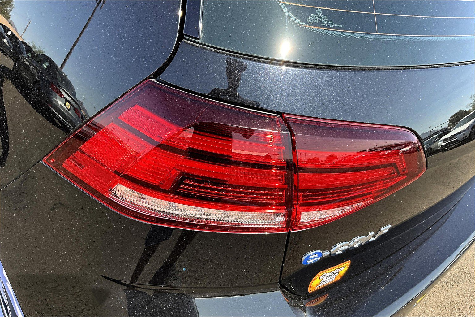 Used 2013 Volkswagen GTI 4-Door image 29