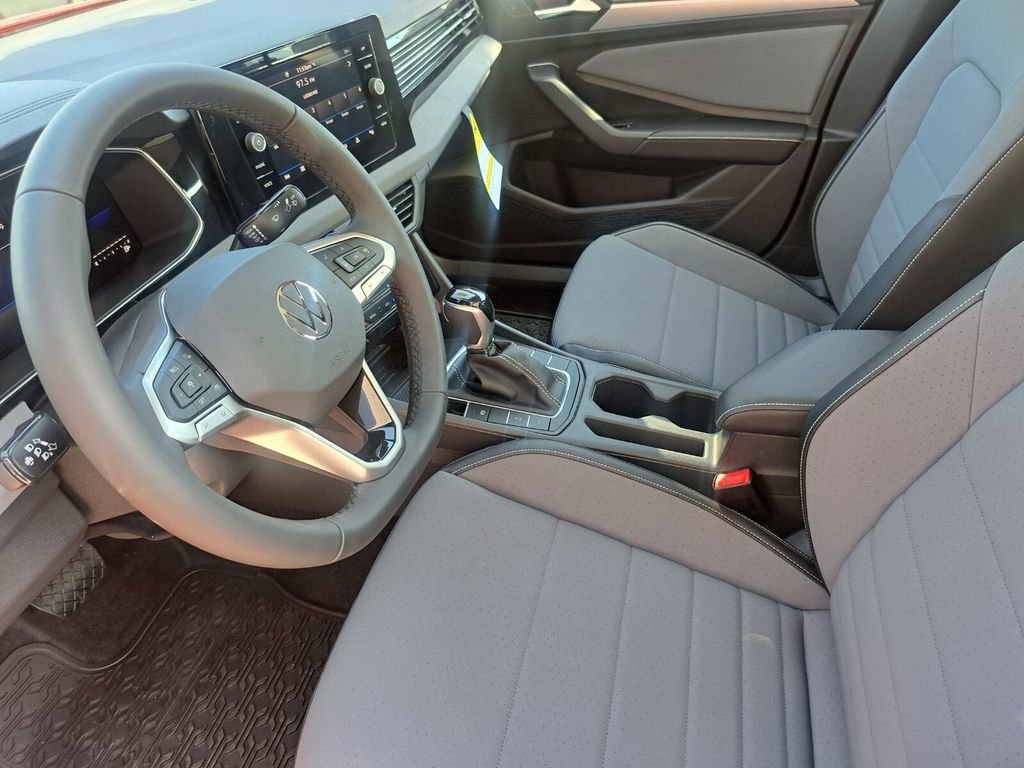 New 2026 Volkswagen Jetta SE image 21