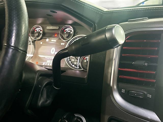 Used 2018 RAM 2500 Power Wagon w/ Luxury Group image 17