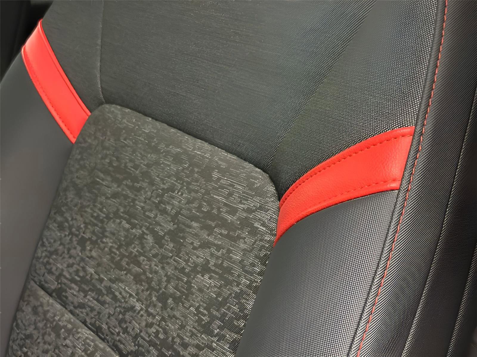 Certified 2024 Chevrolet Colorado Z71 w/ Z71 Convenience Package 2 image 27