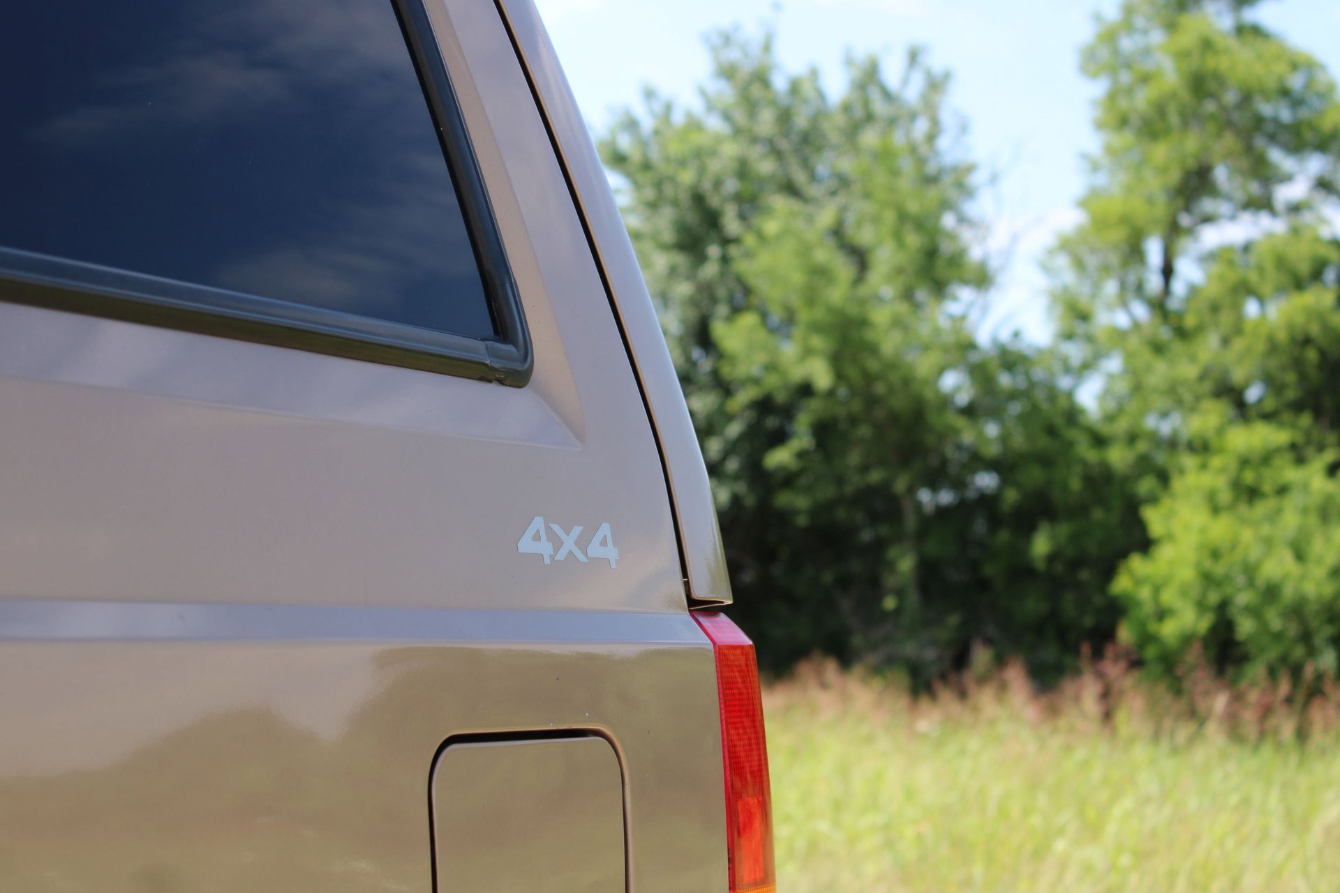 Used 1999 Jeep Cherokee Sport AWD/4WD image 4