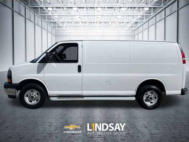 Used 2024 GMC Savana 2500 w/ Driver Convenience Package RWD image 7