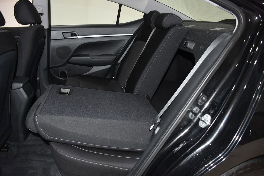 Used 2018 Hyundai Elantra SE w/ Cargo Package image 26