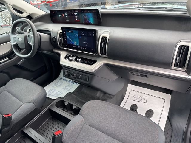 Used 2025 Ford Expedition Max XL image 17