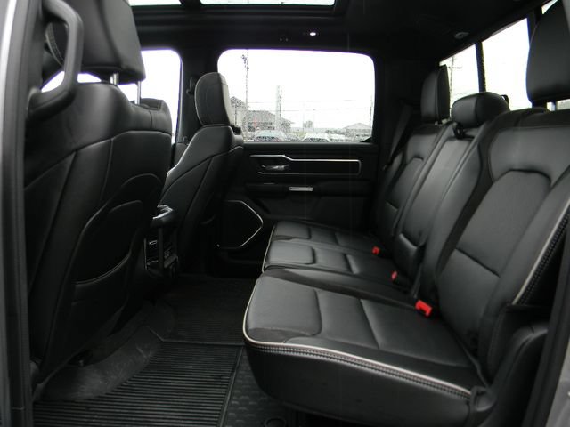 Used 2024 RAM 1500 Laramie AWD/4WD image 23