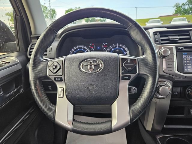 Used 2016 Toyota 4Runner SR5 AWD/4WD image 14