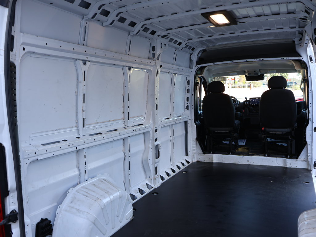 Used 2024 RAM ProMaster 2500 w/ Premium Convenience Group FWD image 15