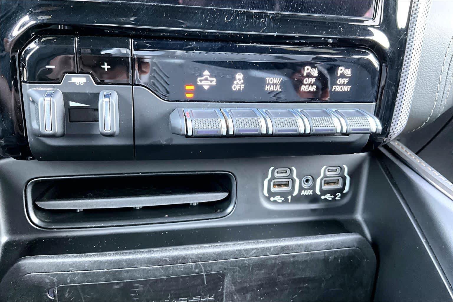 Used 2020 RAM 1500 Limited AWD/4WD image 35