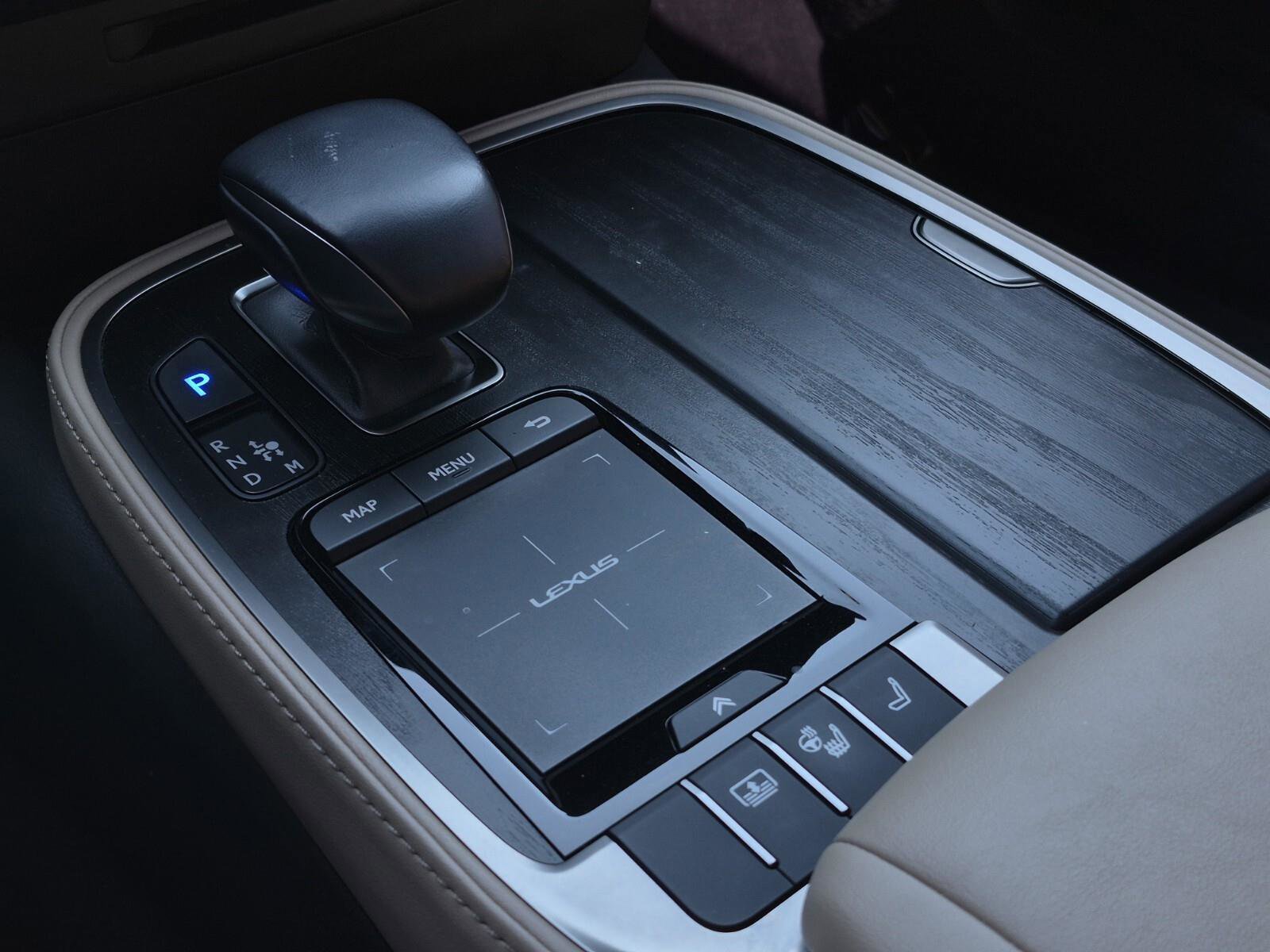 Used 2021 Lexus LS 500 image 17