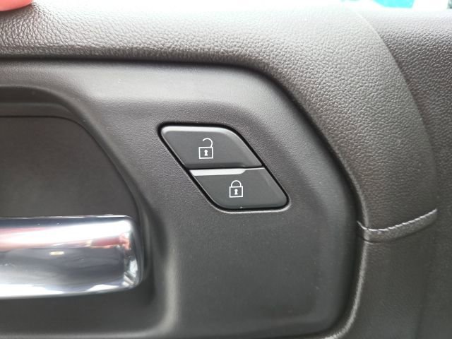 Used 2022 Chevrolet Silverado 1500 LT Trail Boss w/ Convenience Package II image 62