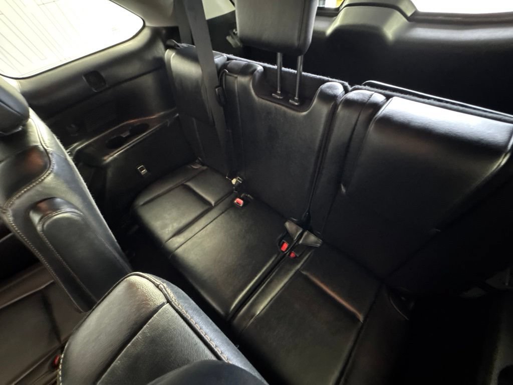 Used 2019 Toyota Highlander XLE AWD/4WD image 35