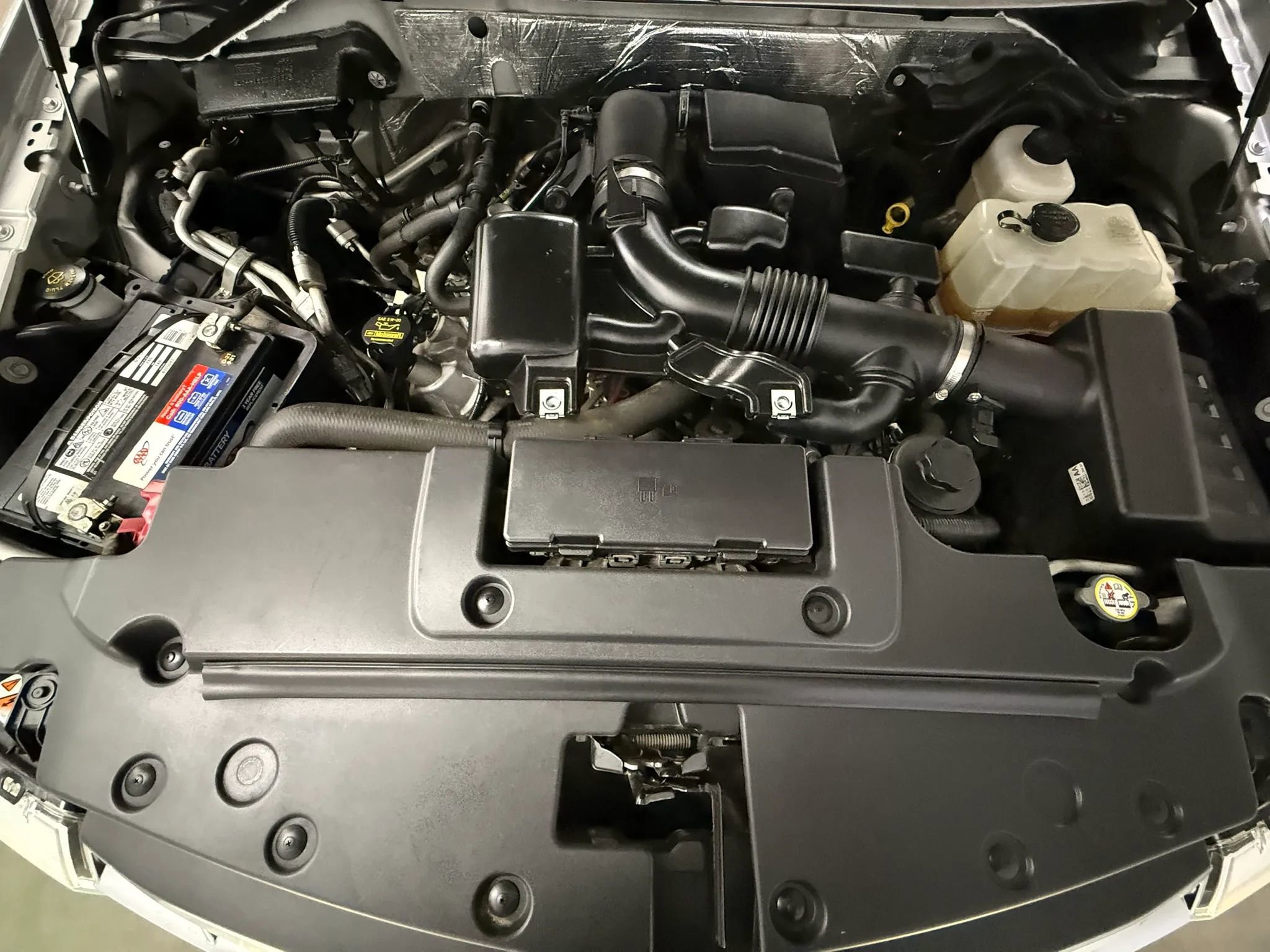 Used 2012 Lincoln Navigator L 4WD image 42