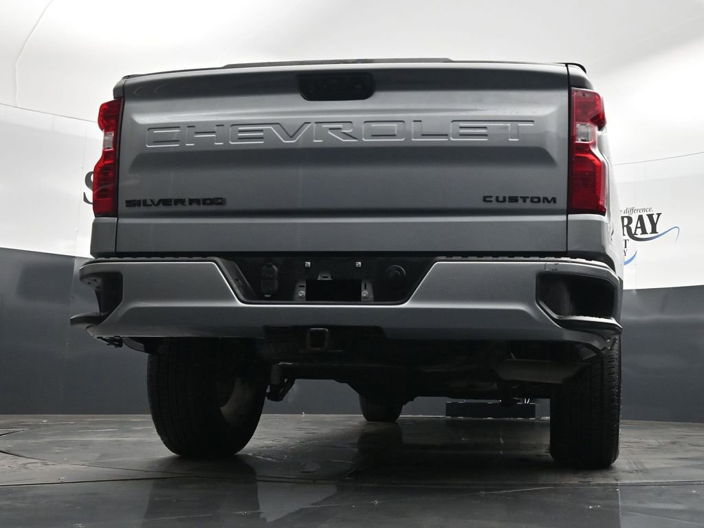 Used 2023 Chevrolet Silverado 1500 Custom RWD image 22