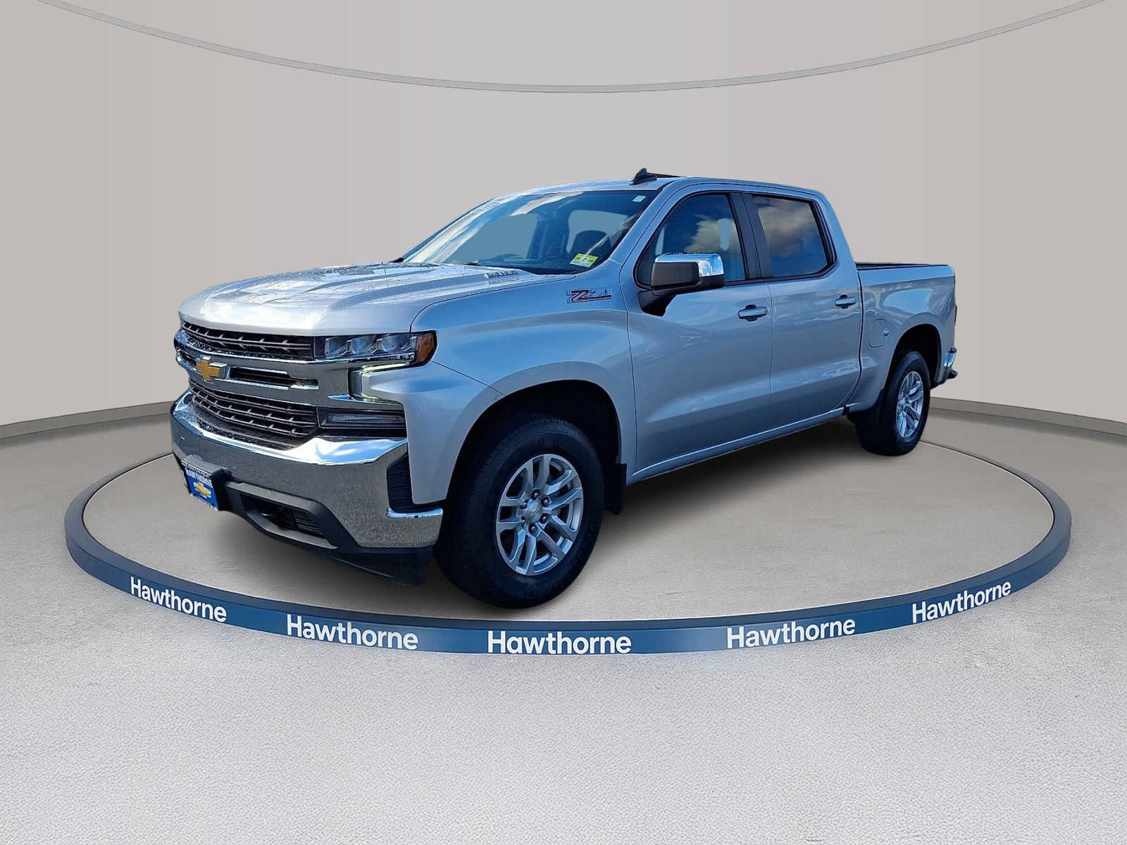 Used 2021 Chevrolet Silverado 1500 LT w/ Diesel Off-Road Package AWD/4WD image 3