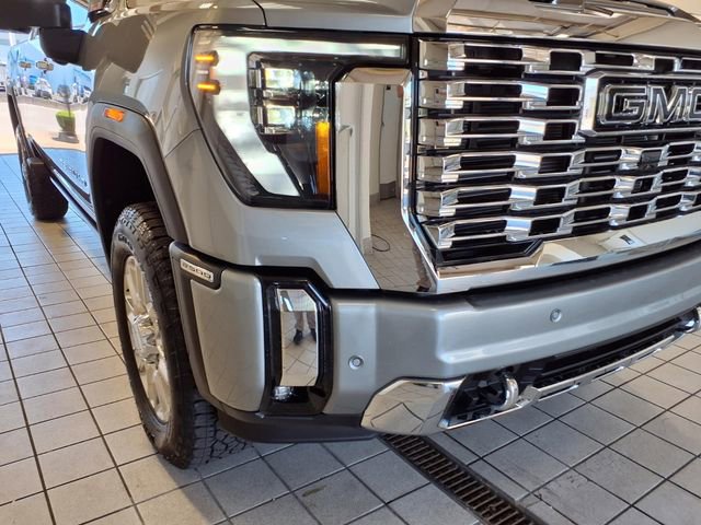 Used 2026 GMC Sierra 2500 Denali w/ Technology Package AWD/4WD image 29