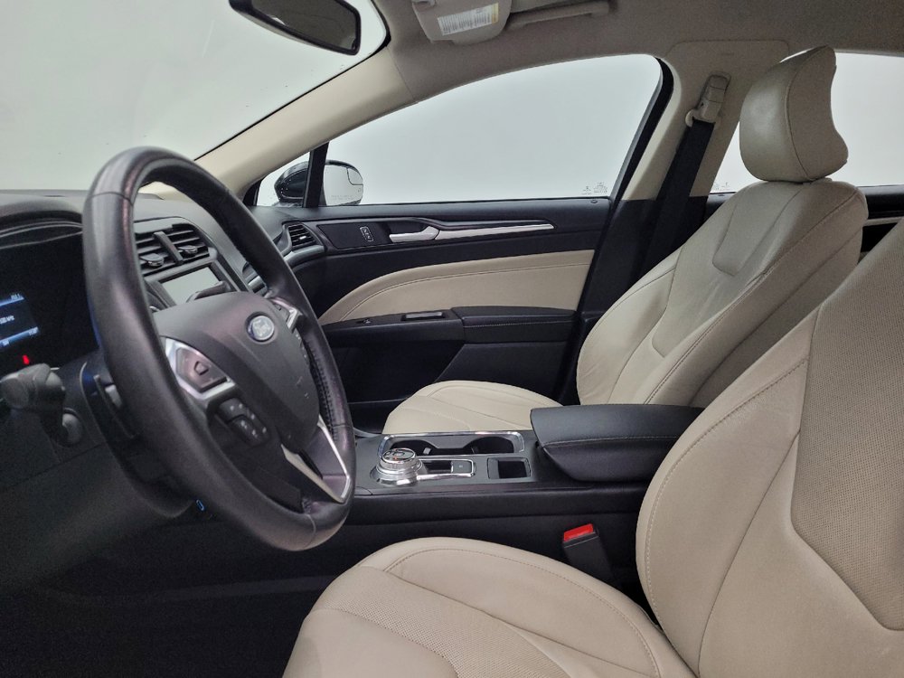 Used 2018 Ford Fusion Titanium AWD/4WD image 17