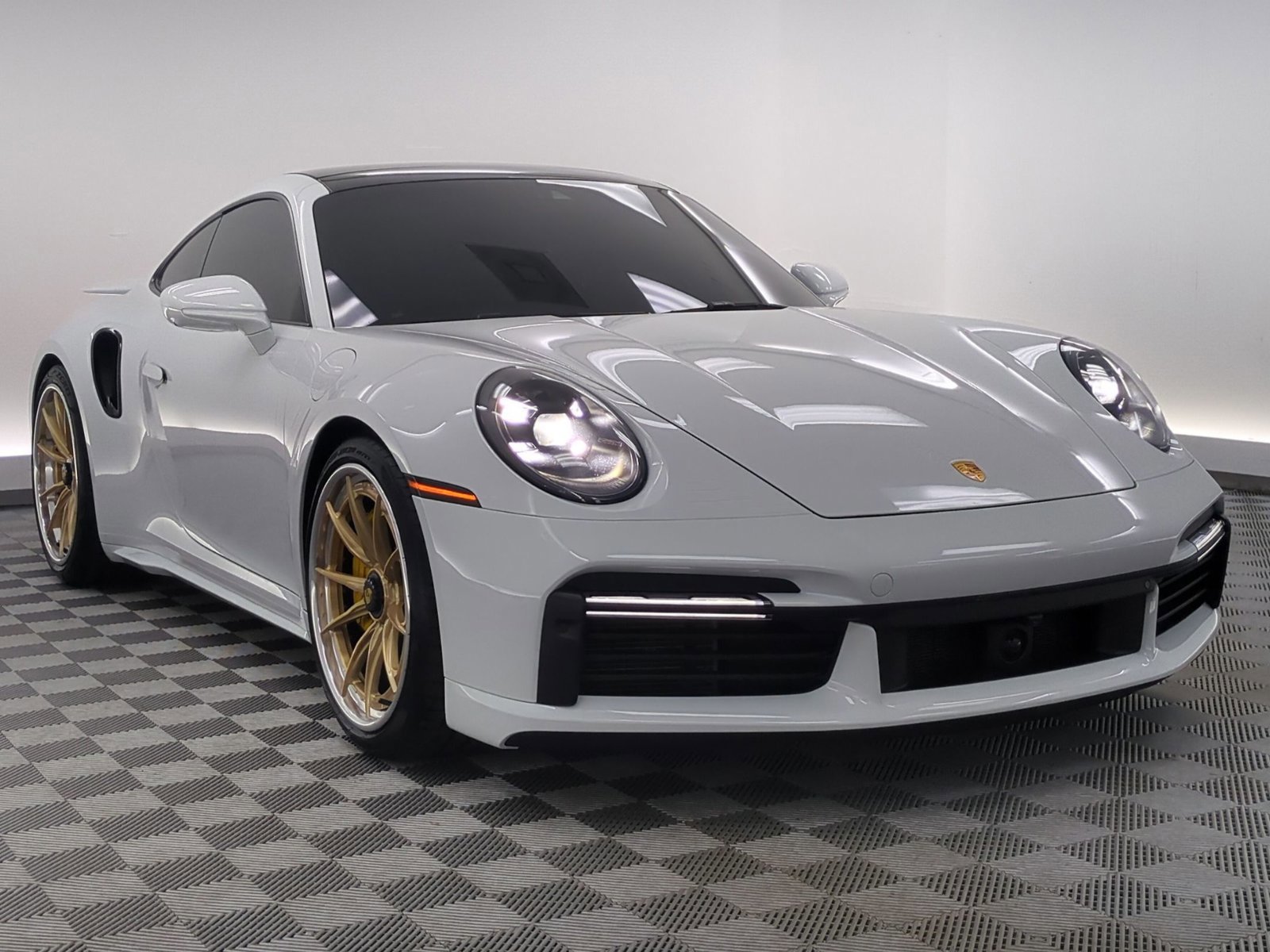 Used 2022 Porsche 911 Turbo S AWD/4WD image 7