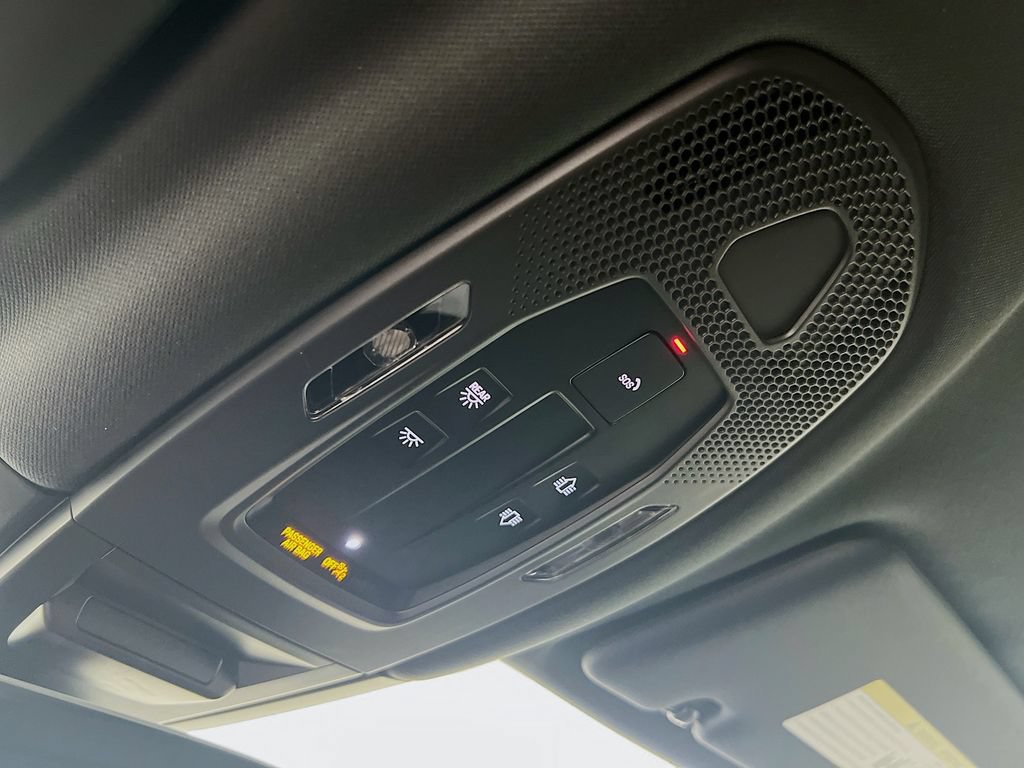 New 2026 Porsche Cayenne E-Hybrid Coupe AWD/4WD image 14