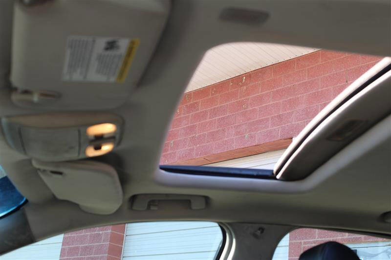 Used 2010 Ford Fusion Sport image 16