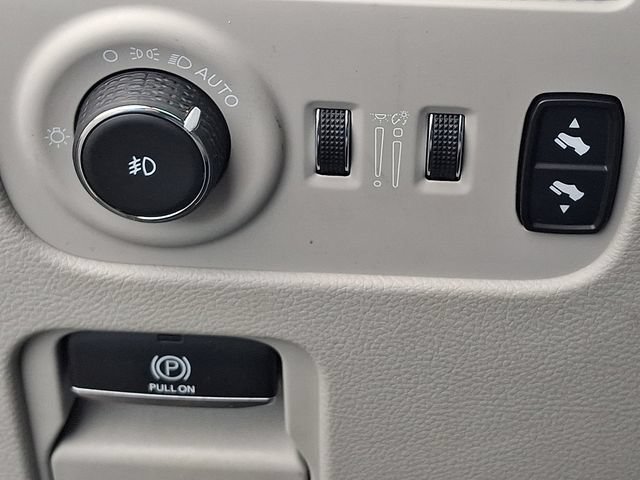 Used 2022 Jeep Wagoneer Series II AWD/4WD image 23