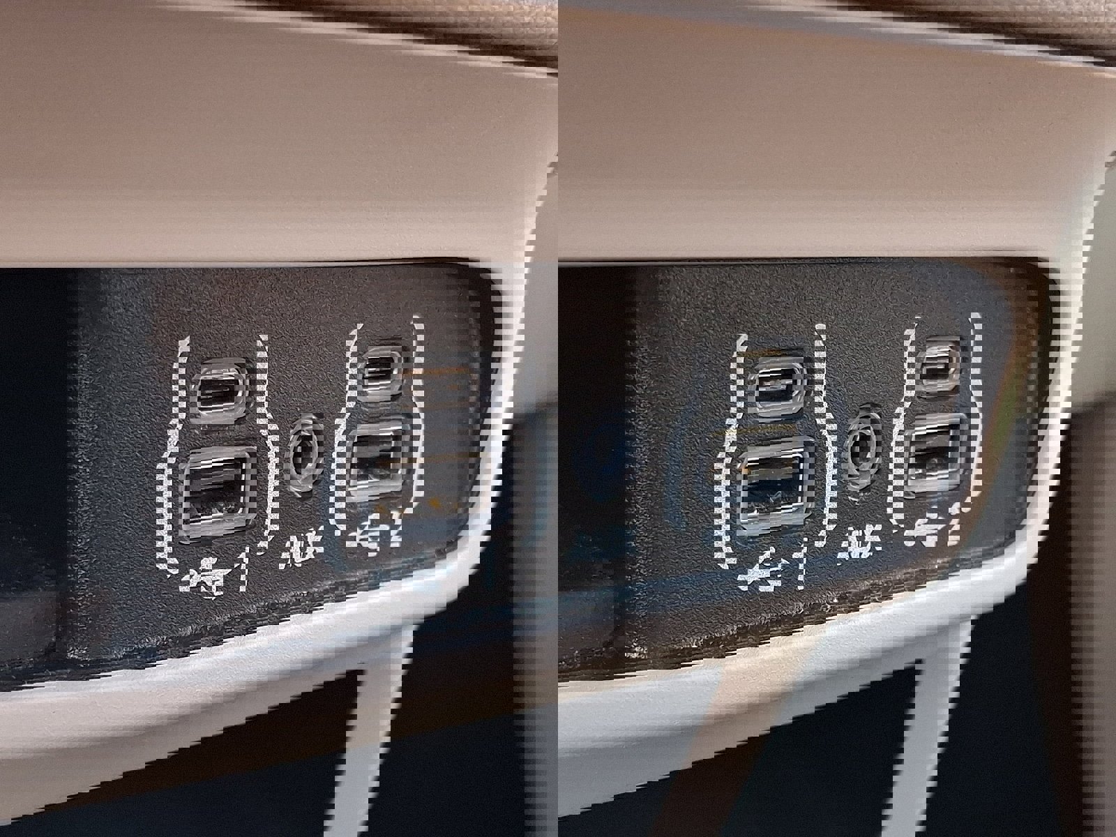 Certified 2024 Chrysler Pacifica Touring-L image 24