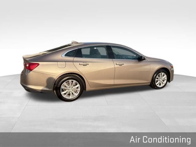 Used 2024 Chevrolet Malibu LT FWD image 15
