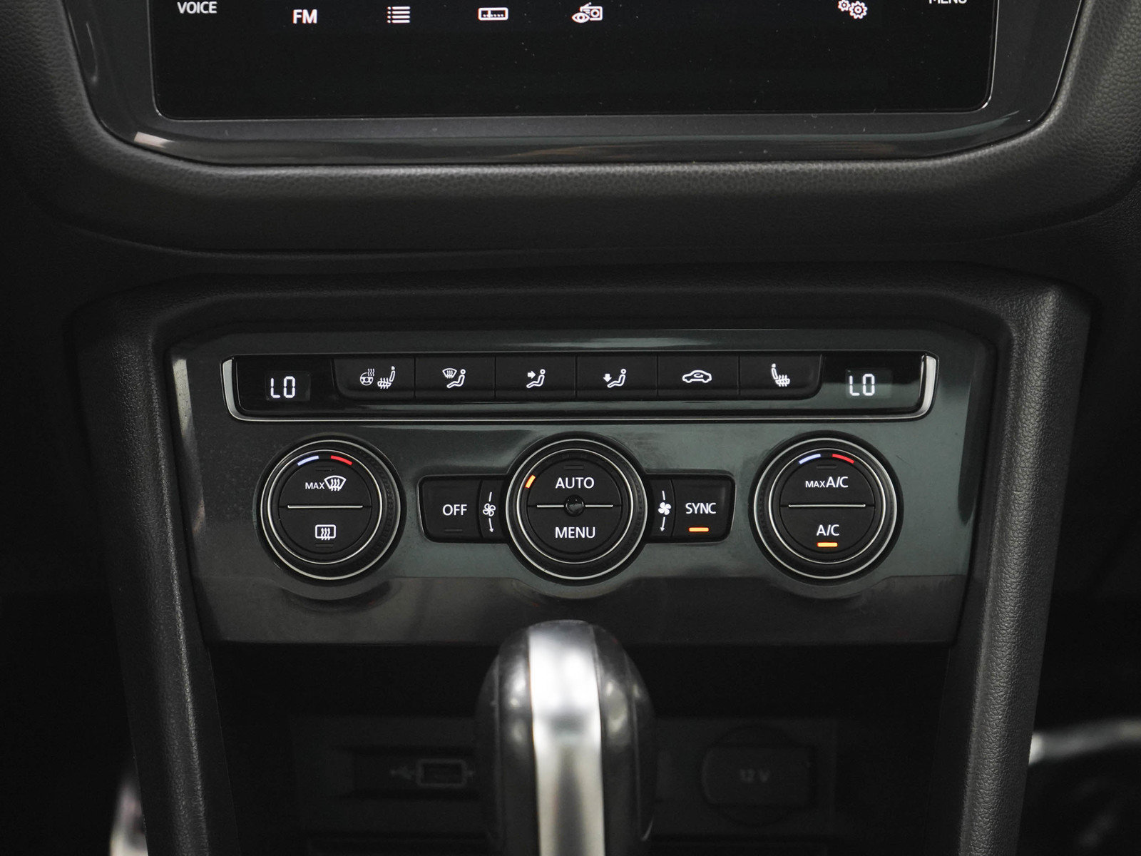 Used 2020 Volkswagen Tiguan SEL Premium R-Line AWD/4WD image 19