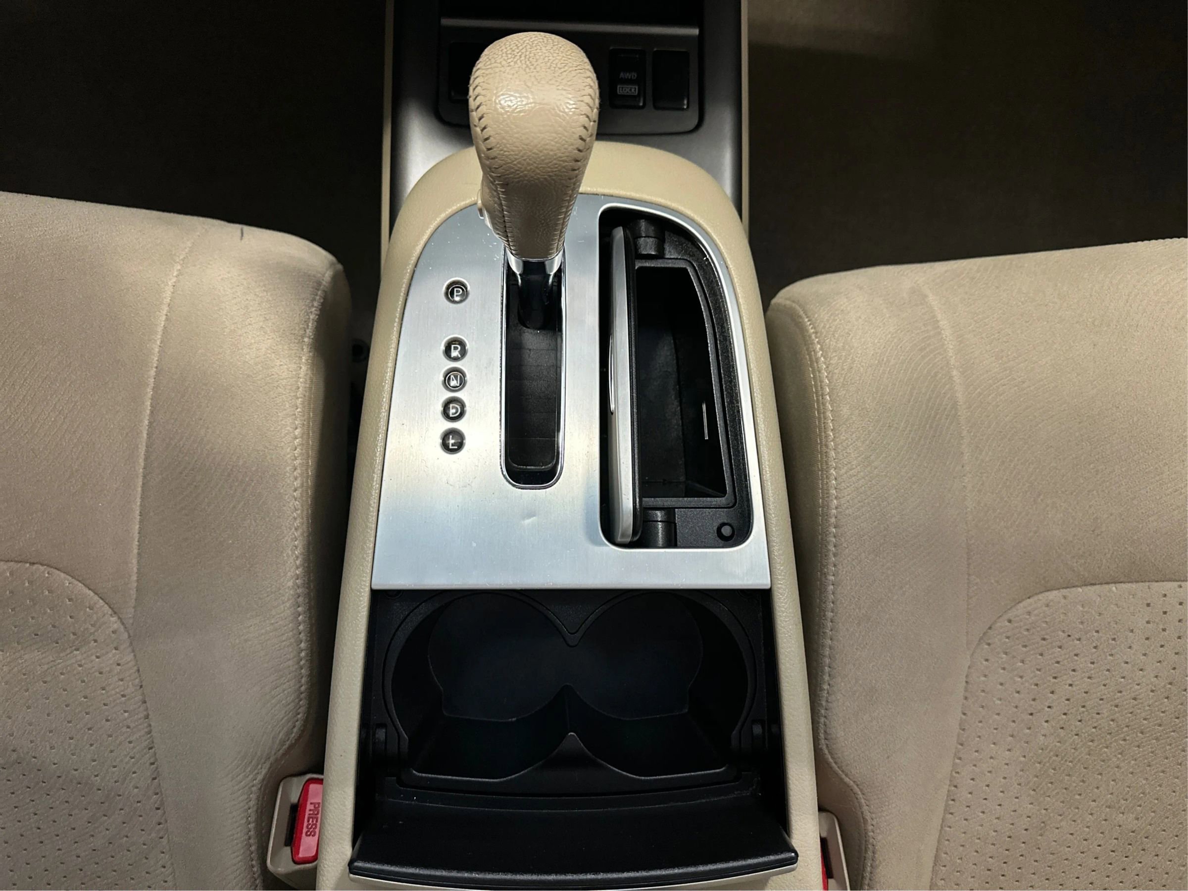 Used 2013 Nissan Murano S image 18