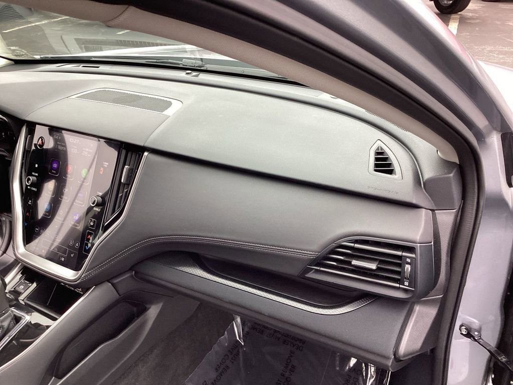 Used 2025 Subaru Legacy Premium AWD/4WD image 16