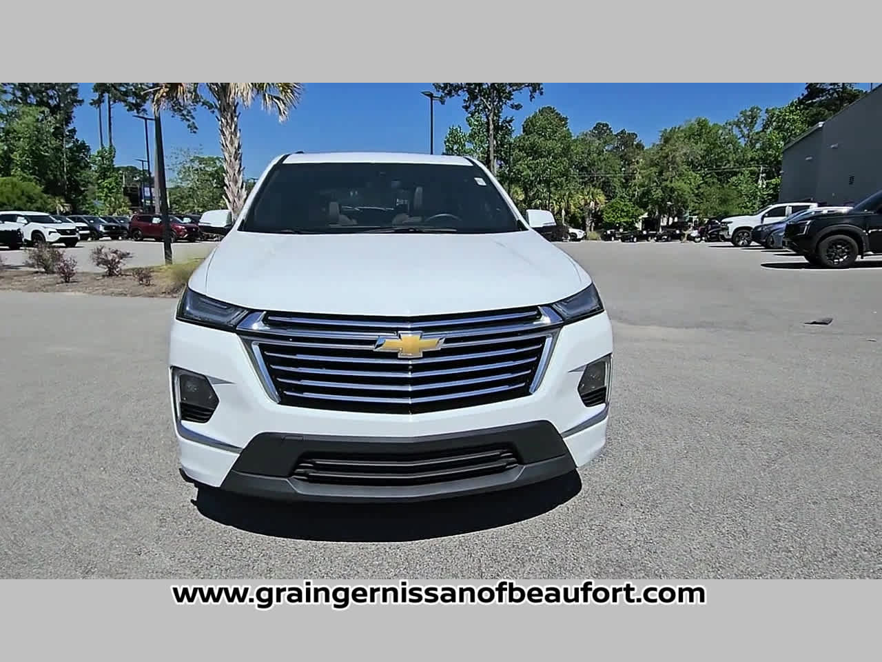 Used 2023 Chevrolet Traverse Premier FWD image 20