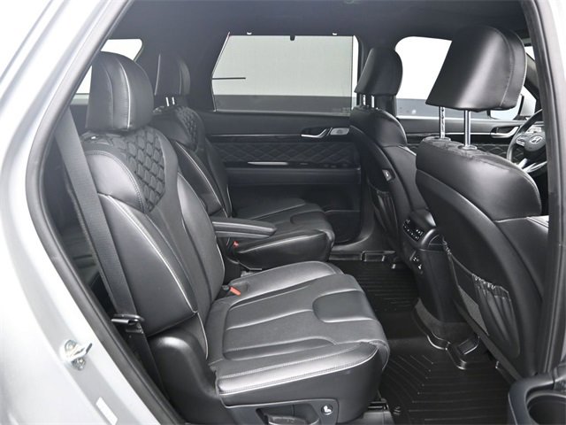 Used 2021 Hyundai Palisade Calligraphy image 11