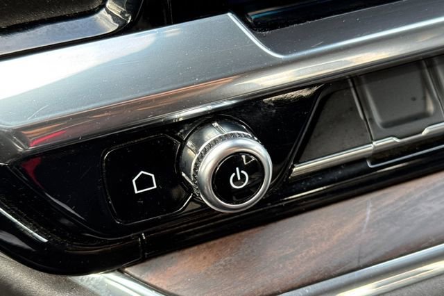 Used 2024 GMC Sierra 1500 SLT image 32