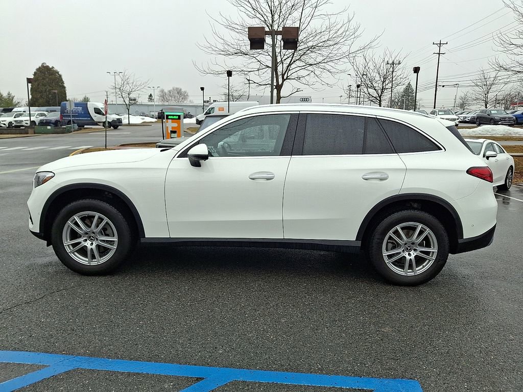 Used 2023 Mercedes-Benz GLC 300 GLC 300 image 7
