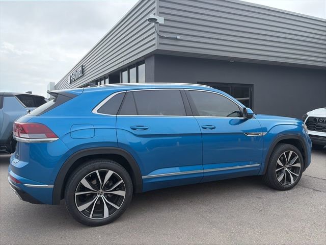 Certified 2024 Volkswagen Atlas Cross Sport SEL Premium R-Line image 3