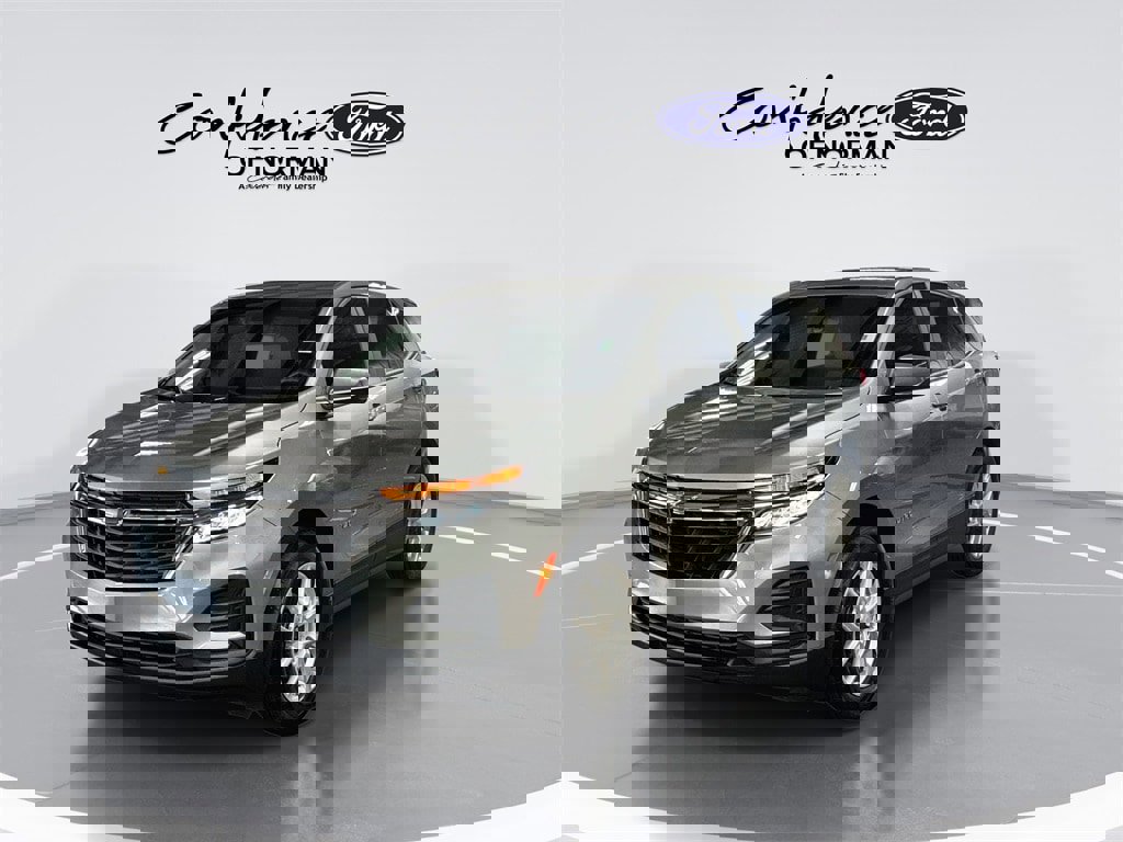 Used 2024 Chevrolet Equinox LS w/ Driver Confidence II Package image 3