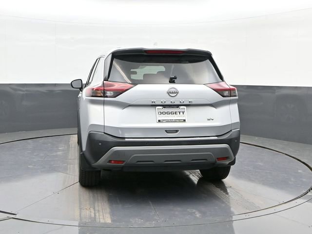 Used 2022 Nissan Rogue SV FWD image 8